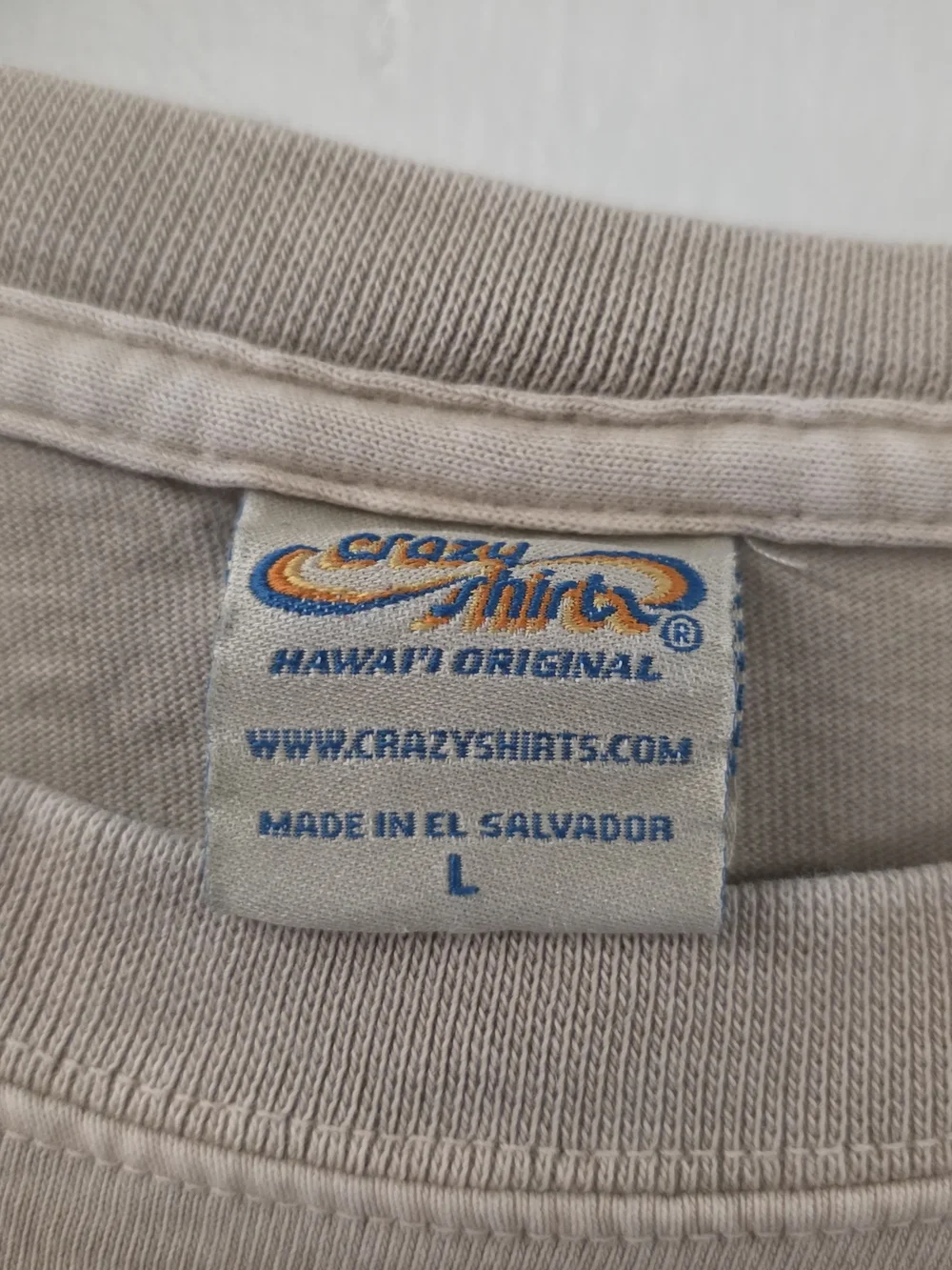 Crazy Shirts Hawaii MANO Shark Long Sleeve T Shirt Large Tan Graphic Back Print